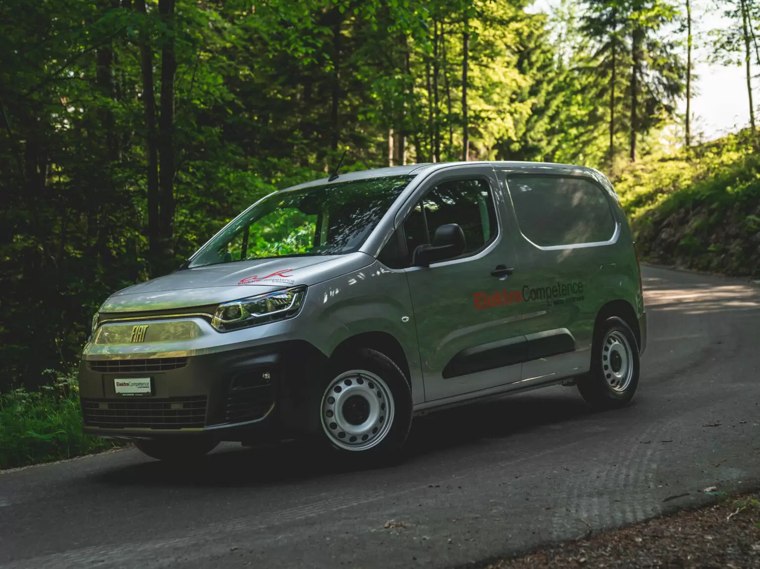 Elektro-Competence - ah Auto Hermann AG - Ebnat-Kappel 27