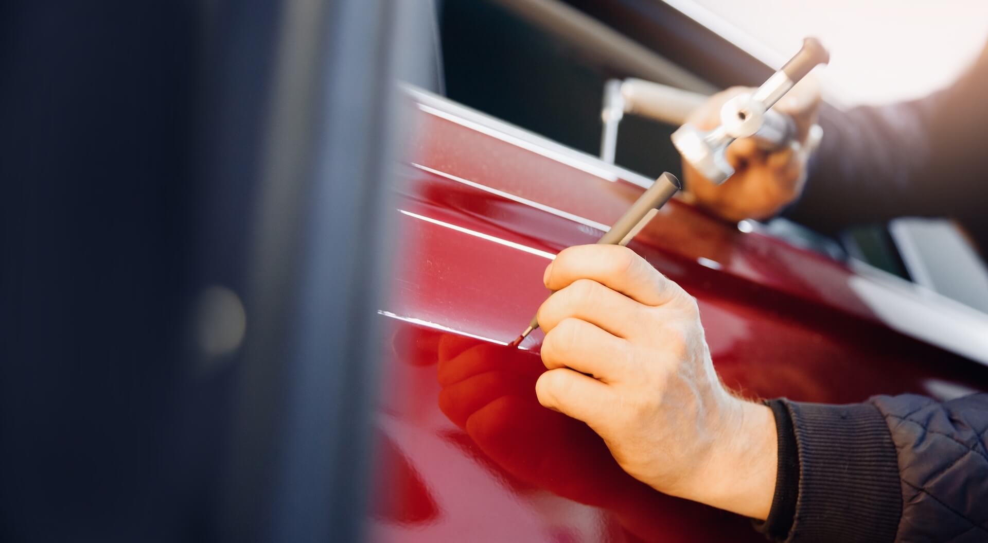 Dent and Ding Repair - ah Auto Hermann - Wir glauben an eine Welt ohne Emissionen, die Zukunft ist elektrisch.
