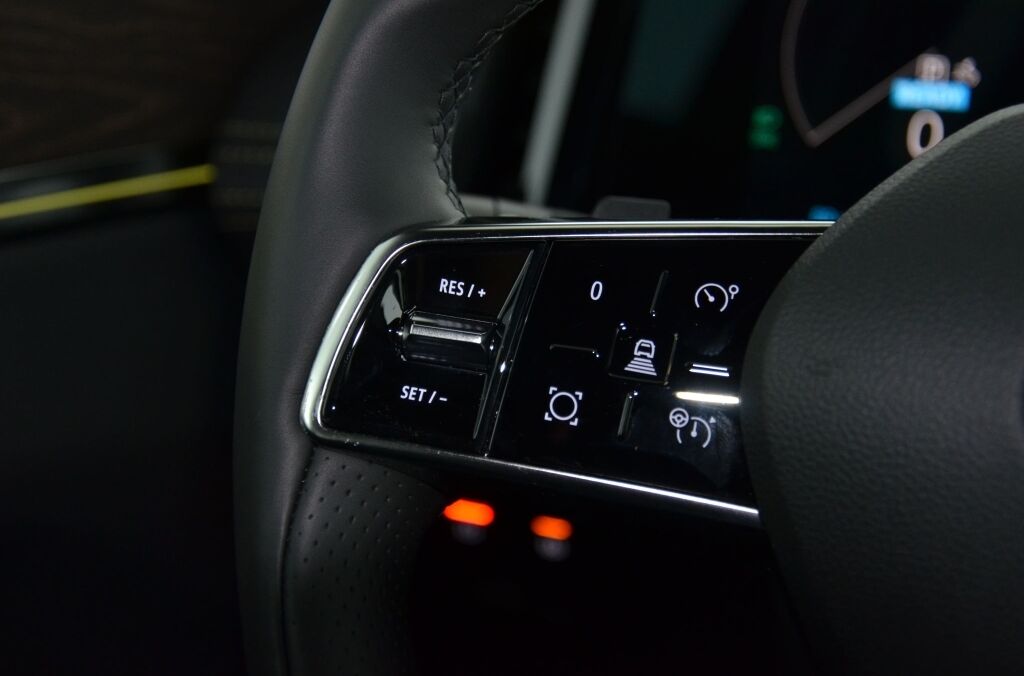 RENAULT Megane E-Tech EV60 *ICONIC* - Ebnat-Kappel