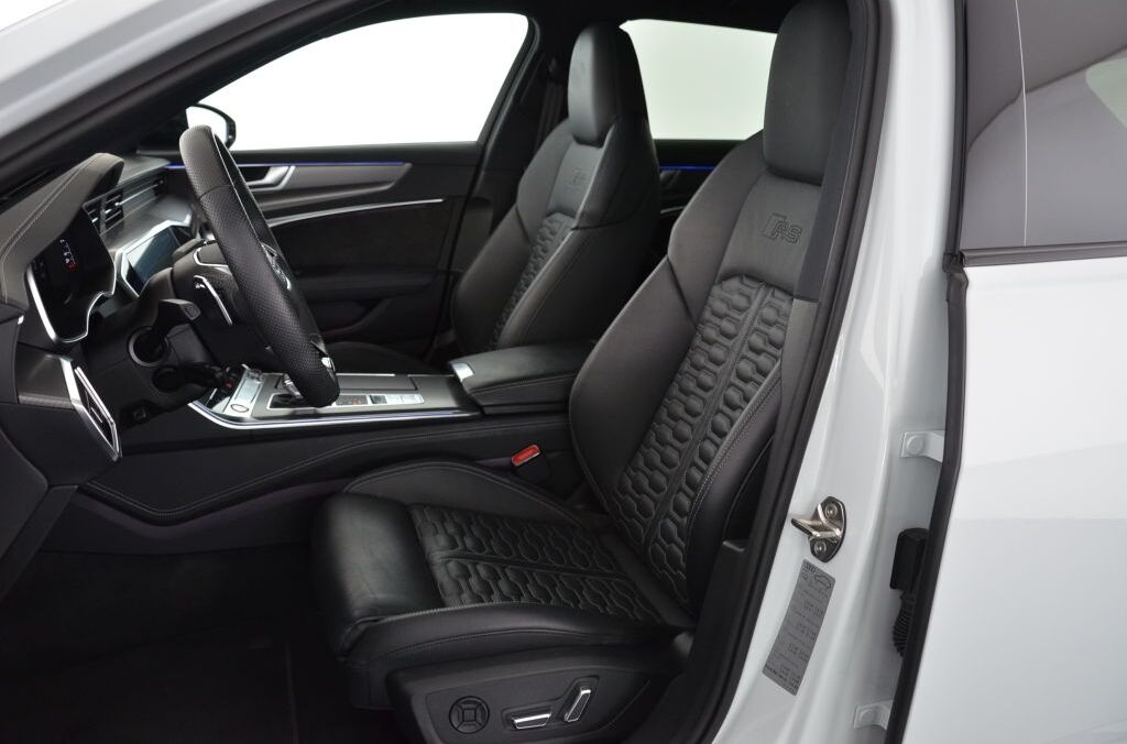 AUDI RS6 Avant 4.0 TFSI V8 Quattro - Ebnat-Kappel
