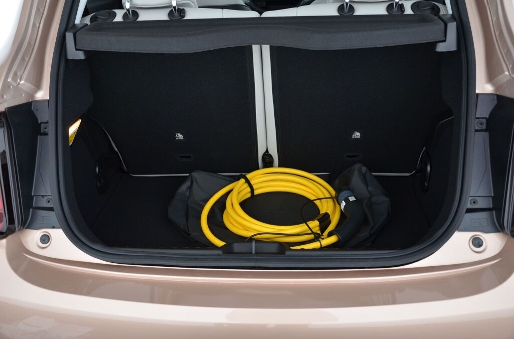 FIAT 500 La Prima by Bocelli TOP *Sonderaktion* - Ebnat-Kappel