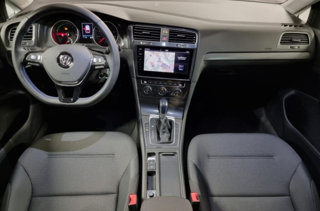 VW e-Golf - Lyssach