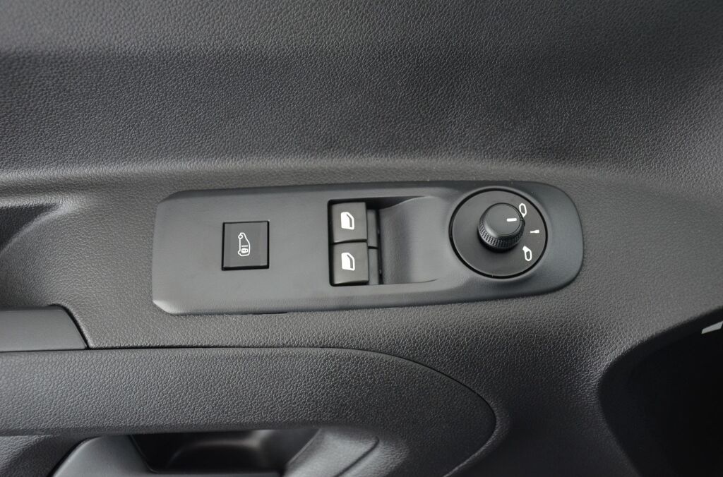 FIAT E-Doblo L2 50kWh 753kg PRO PLUS - Ebnat-Kappel