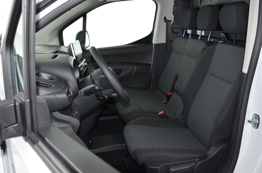 FIAT E-Doblo L2 50kWh 753kg PRO PLUS - Ebnat-Kappel