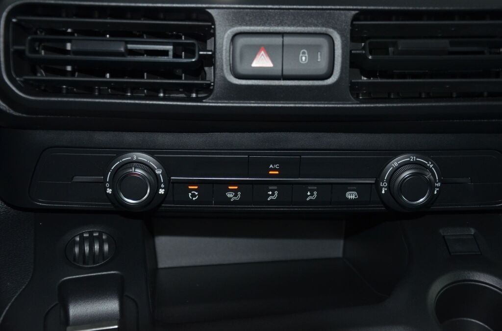 FIAT E-Doblo L2 50kWh 753kg PRO PLUS - Ebnat-Kappel