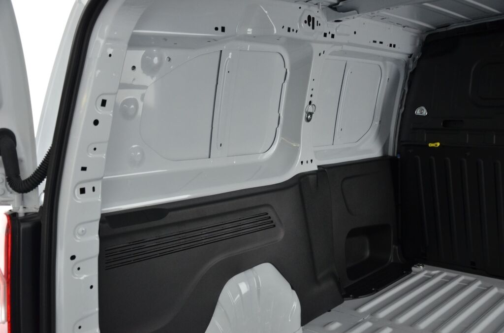 FIAT E-Doblo L2 50kWh 753kg PRO PLUS - Ebnat-Kappel