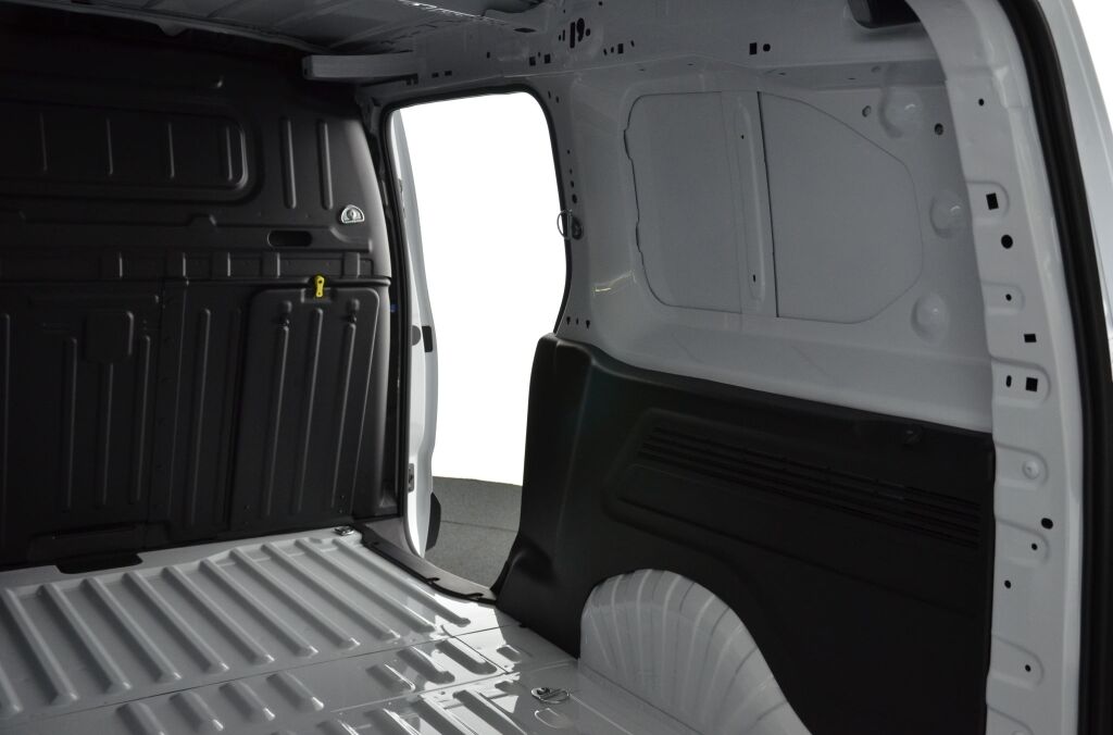 FIAT E-Doblo L2 50kWh 753kg PRO PLUS - Ebnat-Kappel