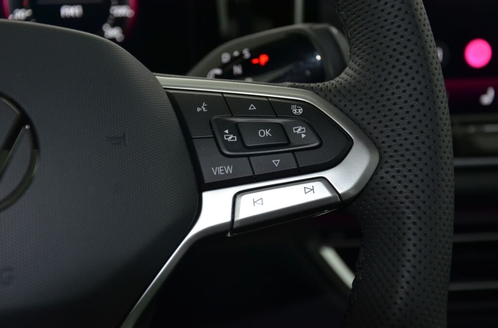 VW Tiguan 2.0 TDI SCR R-Line 4Motion DSG - Ebnat-Kappel