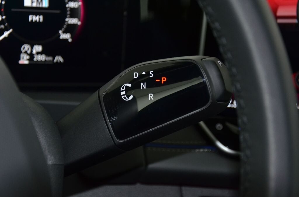 VW Tiguan 2.0 TDI SCR R-Line 4Motion DSG - Ebnat-Kappel