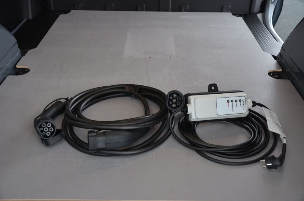 NISSAN Townstar EV45 kWh 22kW L1 N-Connecta *Cargo Pack* - Ebnat-Kappel