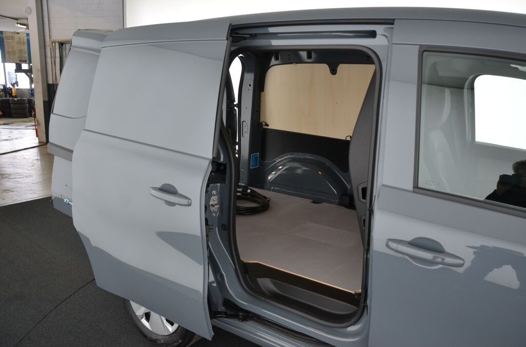 NISSAN Townstar EV45 kWh 22kW L1 N-Connecta *Cargo Pack* - Ebnat-Kappel