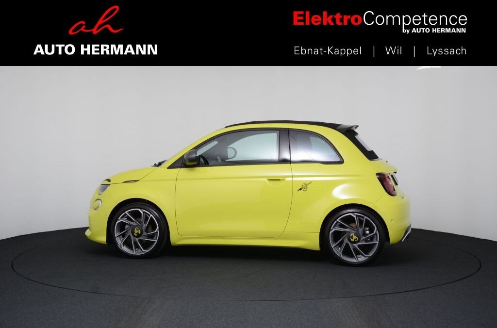 FIAT Abarth Cabrio 500e Scorpionissima - Ebnat-Kappel