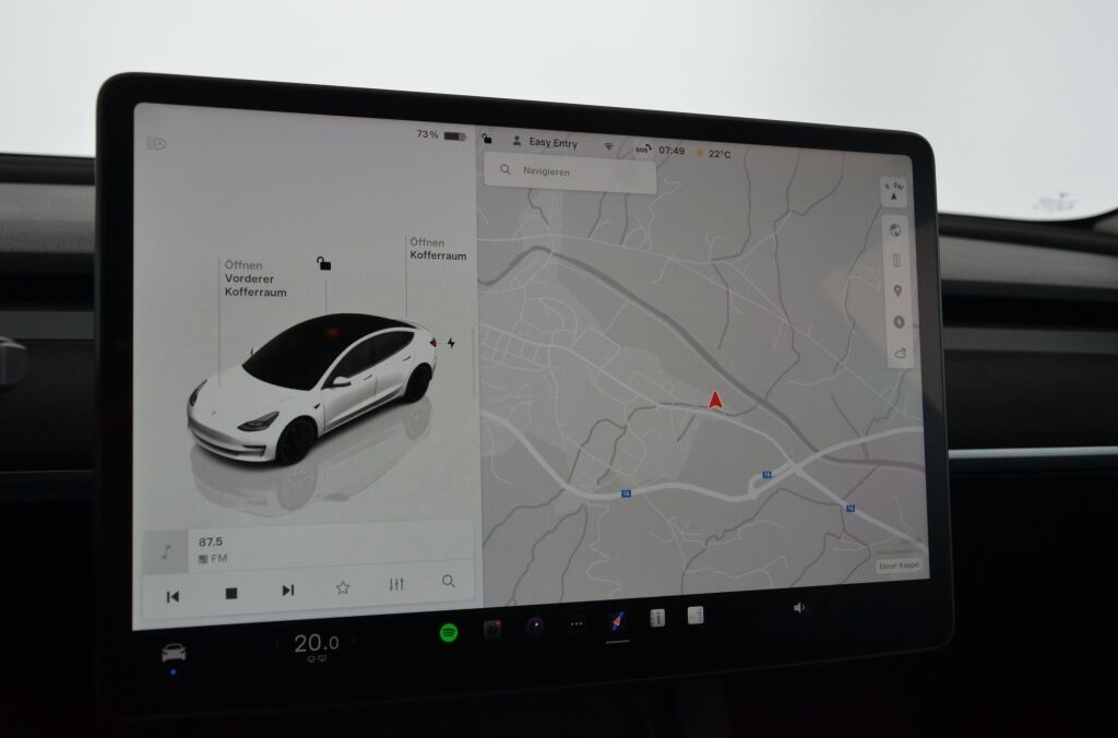 TESLA Model 3 Performance Dual AWD - Ebnat-Kappel
