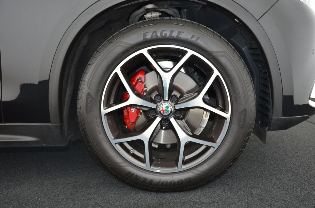 ALFA ROMEO Stelvio 2.2 JTDM Q4 *Facelift* - Ebnat-Kappel