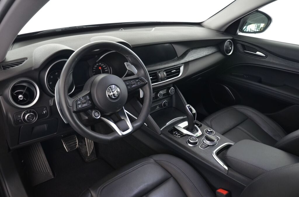 ALFA ROMEO Stelvio 2.2 JTDM Q4 *Facelift* - Ebnat-Kappel