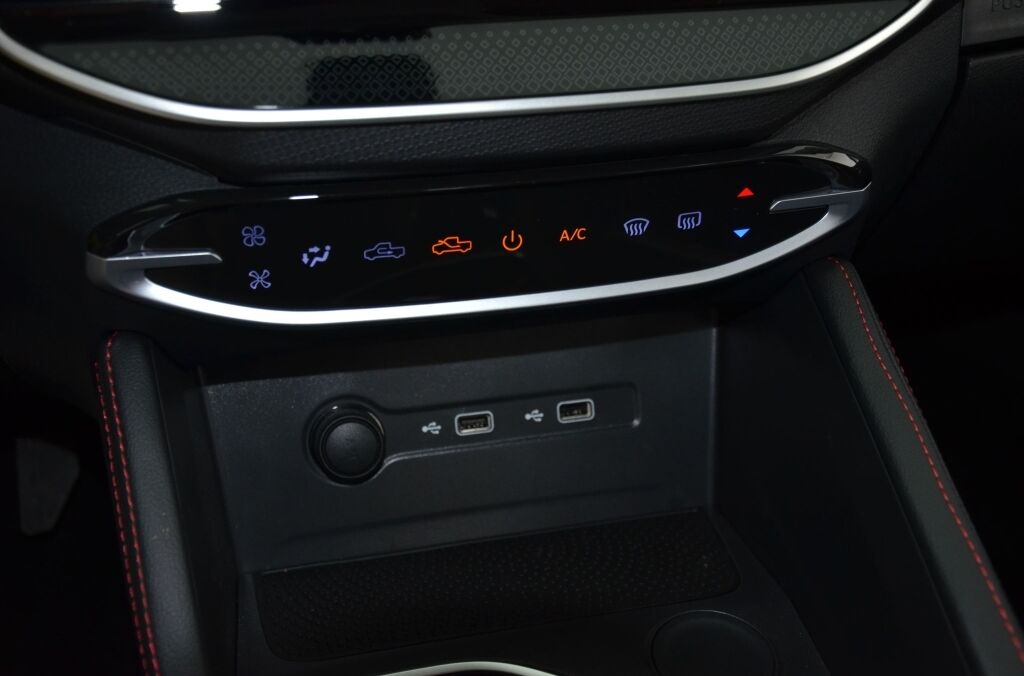 MAXUS T90 EV 89kWh Elite - Ebnat-Kappel