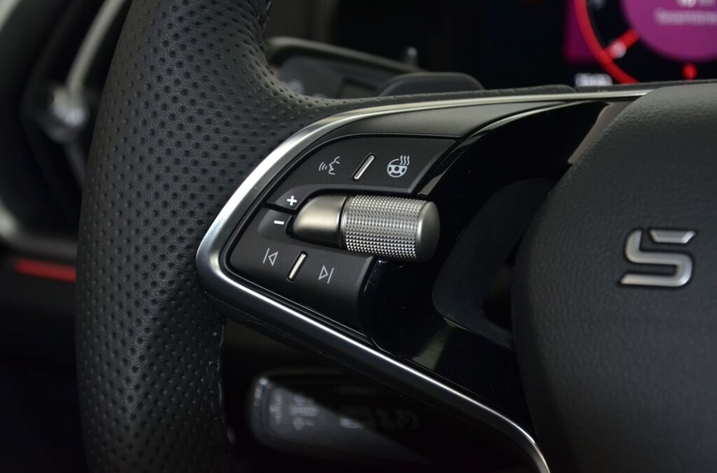 SKODA New Kodiaq 2.0 TDI Sportline 4×4 DSG 7-Plätzer - Ebnat-Kappel