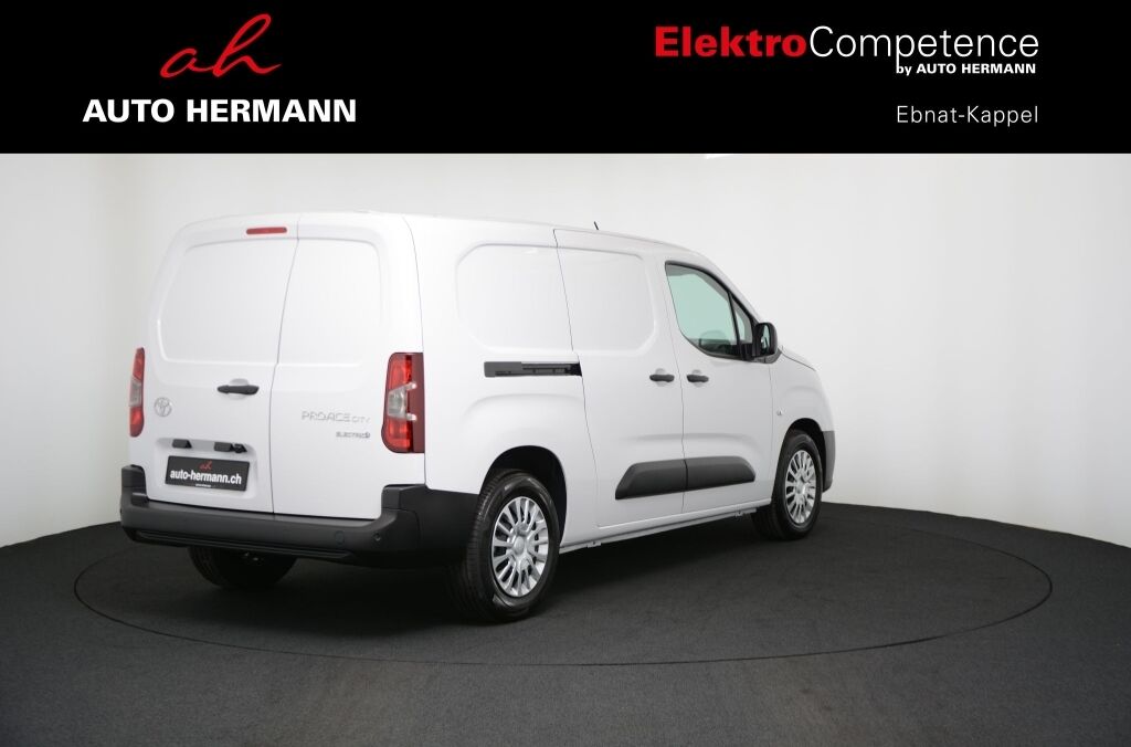 TOYOTA Proace City Van EV Active Plus Long L2 - Ebnat-Kappel