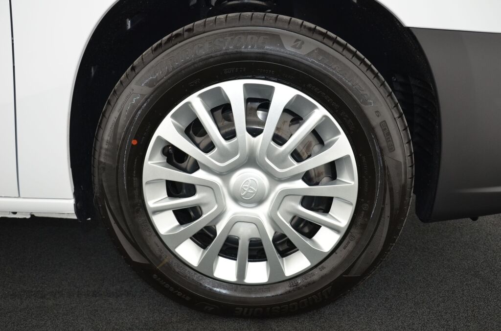 TOYOTA Proace City Van EV Active Plus Long L2 - Ebnat-Kappel