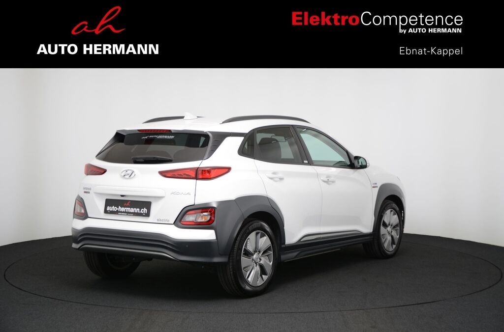 HYUNDAI Kona EV Premium Plus 3-phasig - Ebnat-Kappel