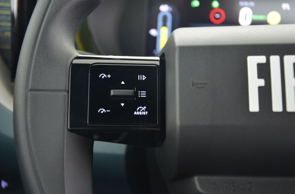 FIAT Grande Panda Elektro Red *CCS* - Ebnat-Kappel