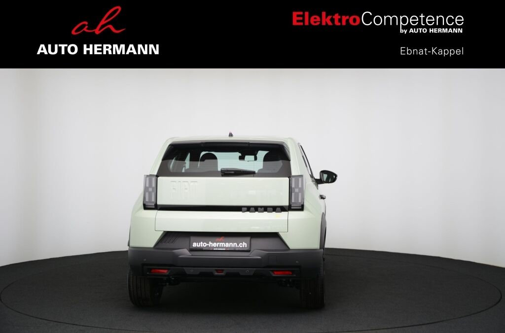 FIAT Grande Panda Elektro Red *CCS* - Ebnat-Kappel