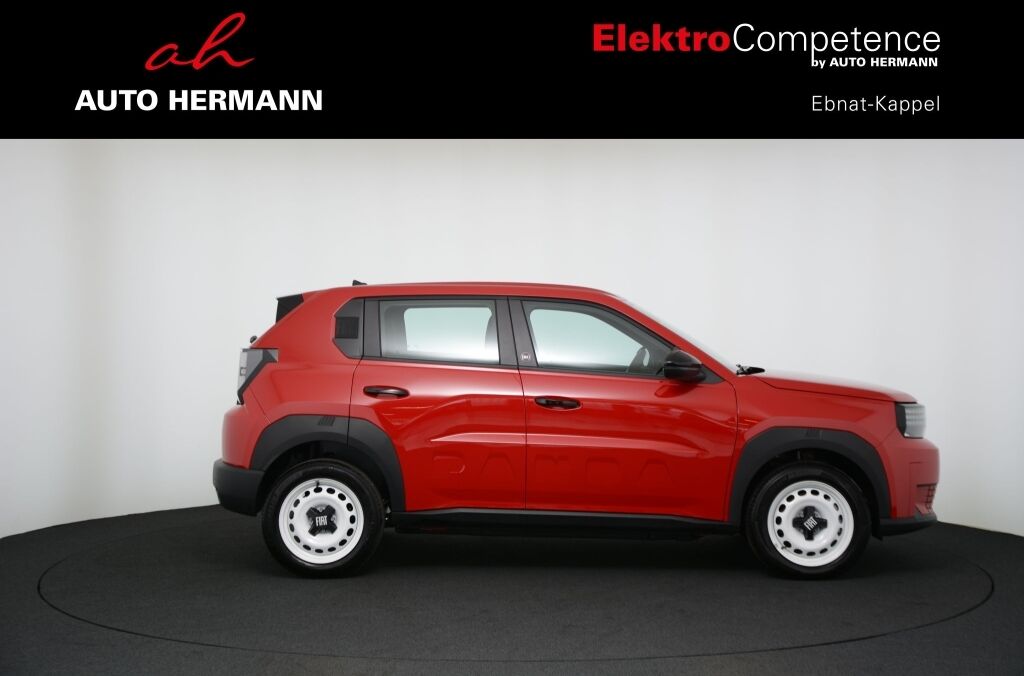FIAT Grande Panda Elektro Red *CCS* - Ebnat-Kappel