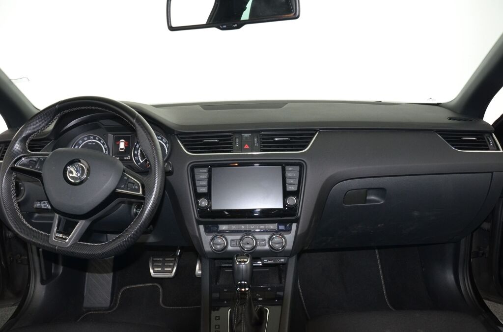 SKODA Octavia 2.0 TDI RS DSG - Ebnat-Kappel