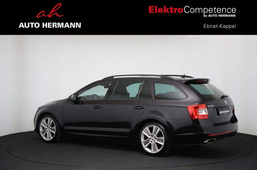 SKODA Octavia 2.0 TDI RS DSG - Ebnat-Kappel