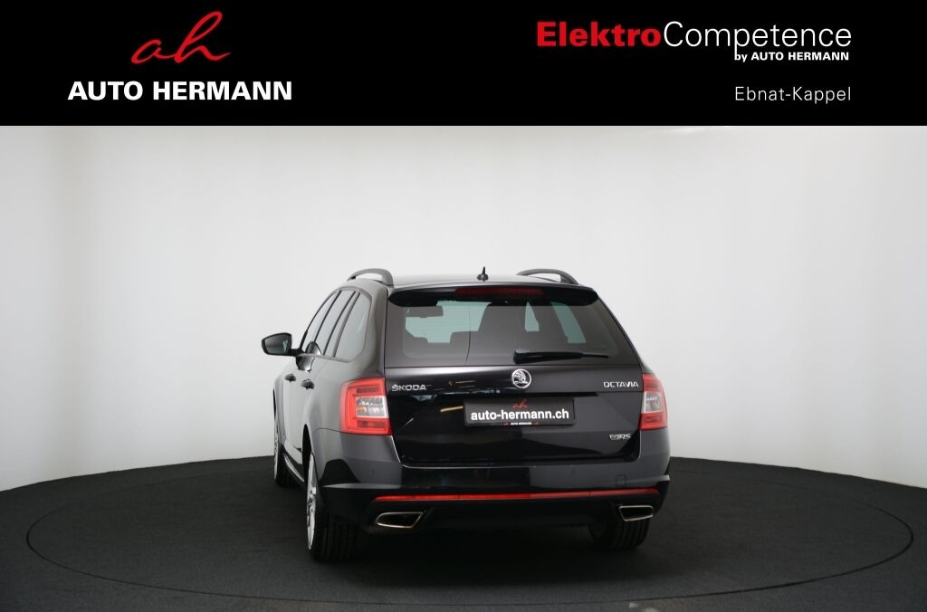 SKODA Octavia 2.0 TDI RS DSG - Ebnat-Kappel