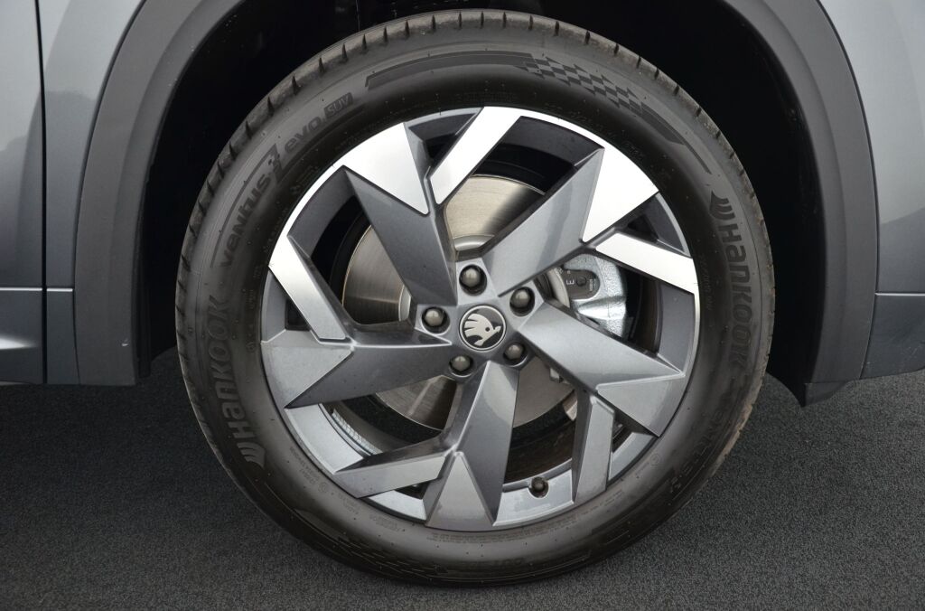 SKODA New Kodiaq 2.0 TDI Sportline 4×4 DSG 7-Plätzer - Ebnat-Kappel