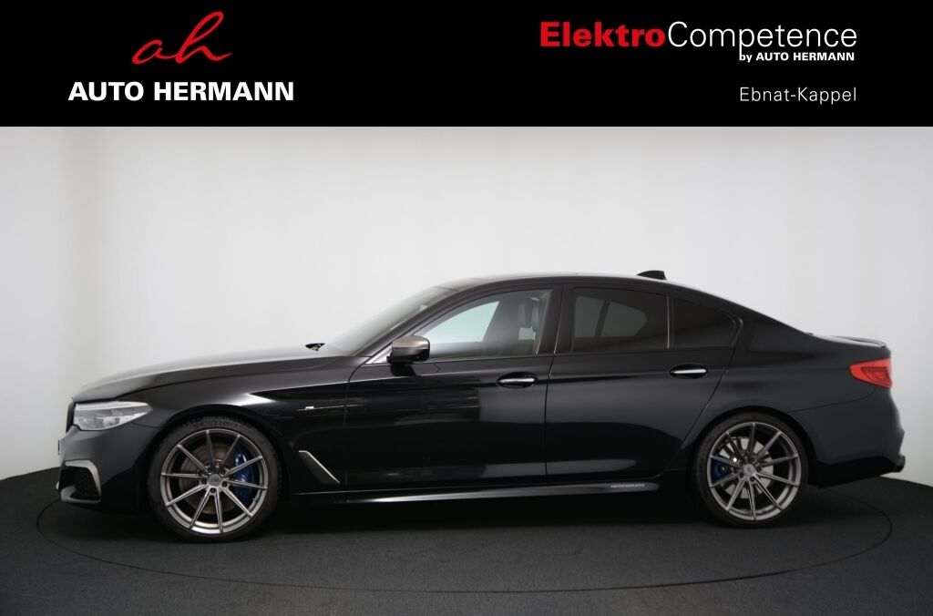BMW M550i xDrive Steptronic - Ebnat-Kappel