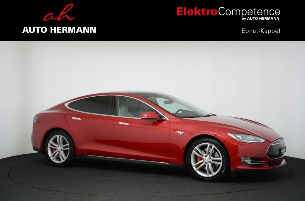 TESLA Model S 85 Performance *Free Supercharger* - Ebnat-Kappel