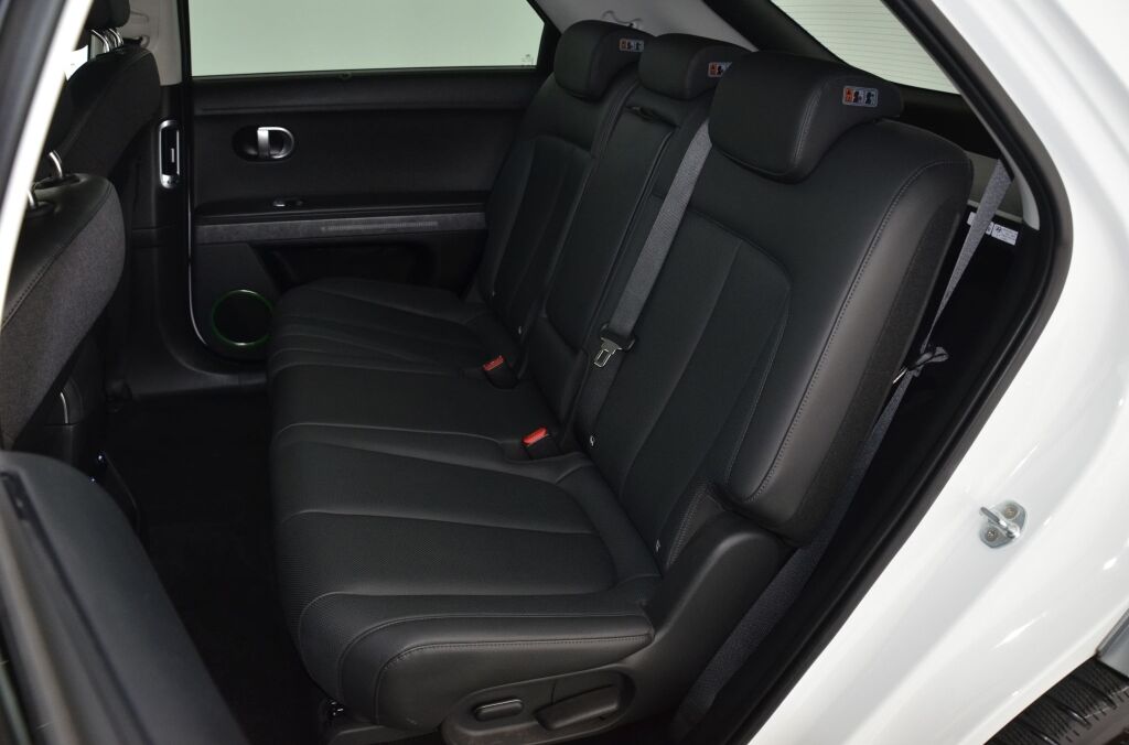 HYUNDAI Ioniq 5 First Edition 4WD *Solardach* - Ebnat-Kappel