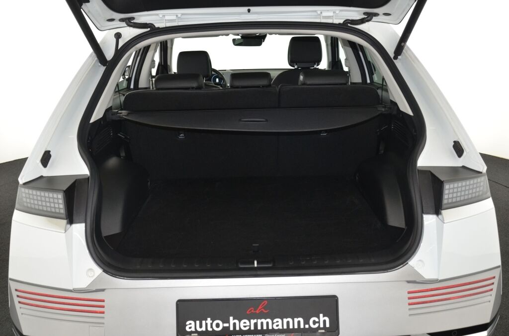 HYUNDAI Ioniq 5 First Edition 4WD *Solardach* - Ebnat-Kappel