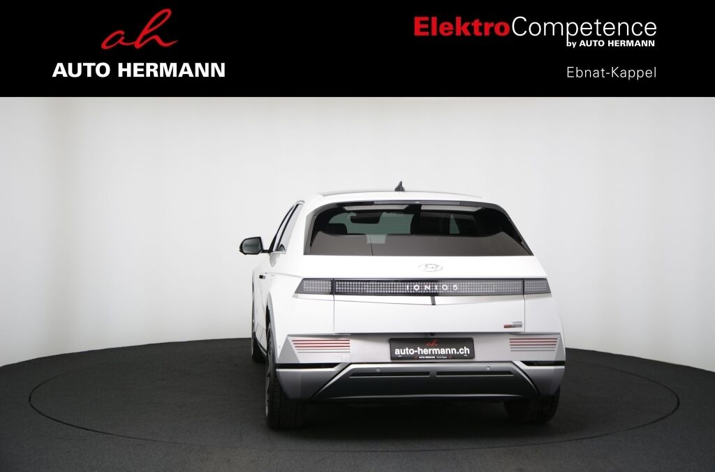HYUNDAI Ioniq 5 First Edition 4WD *Solardach* - Ebnat-Kappel