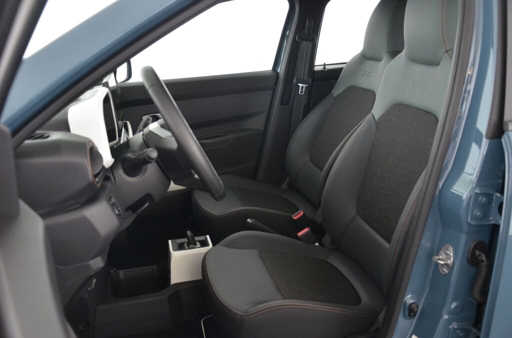 DACIA NEW Spring 27 kWh Extreme *CCS* - Ebnat-Kappel