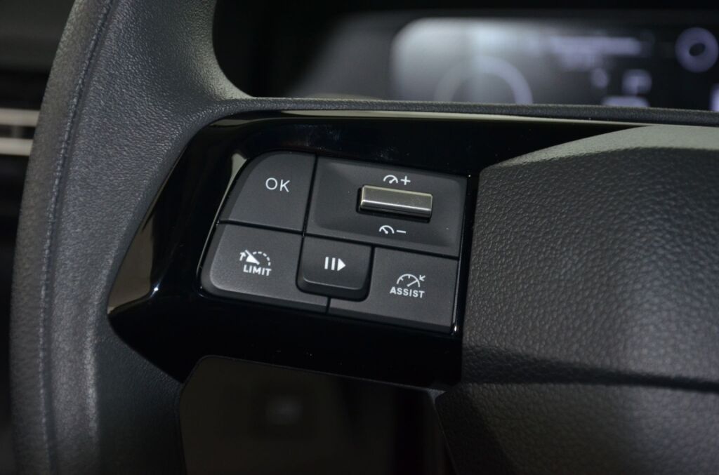 TOYOTA Proace City Van EV Advanced Long L2 - Ebnat-Kappel