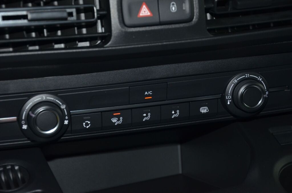 FIAT E-Doblo L1 50kWh 800kg Swiss+ - Ebnat-Kappel