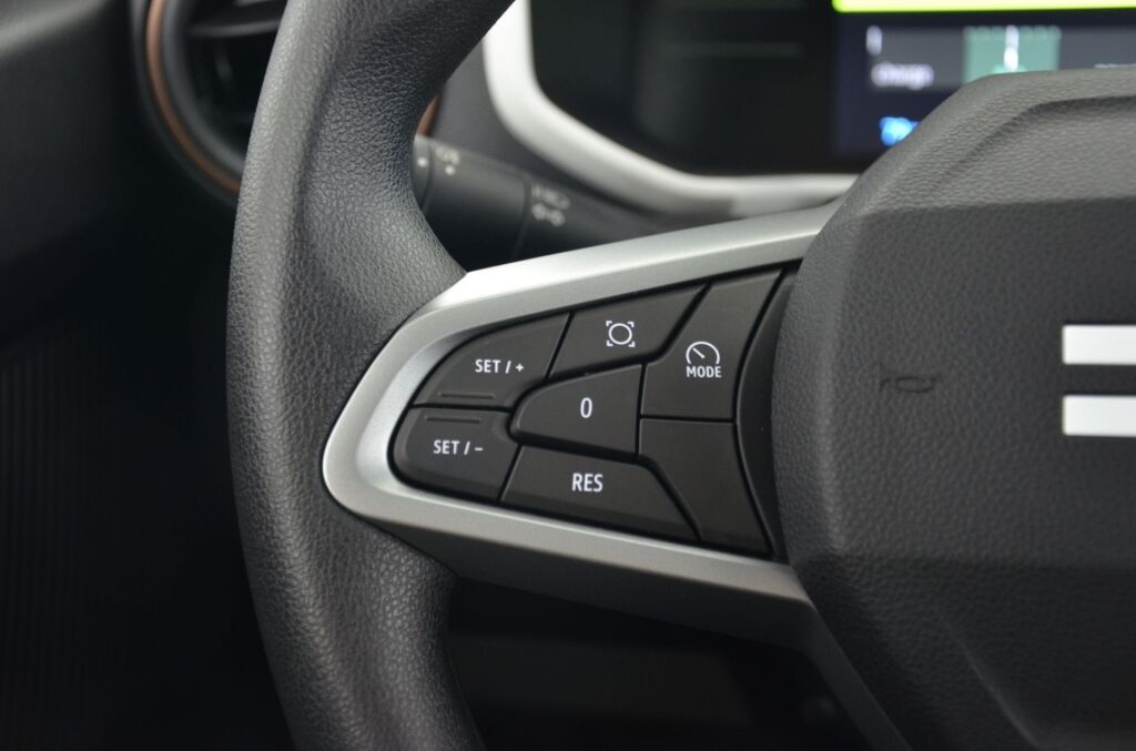 DACIA NEW Spring 27 kWh Extreme *CCS* - Ebnat-Kappel