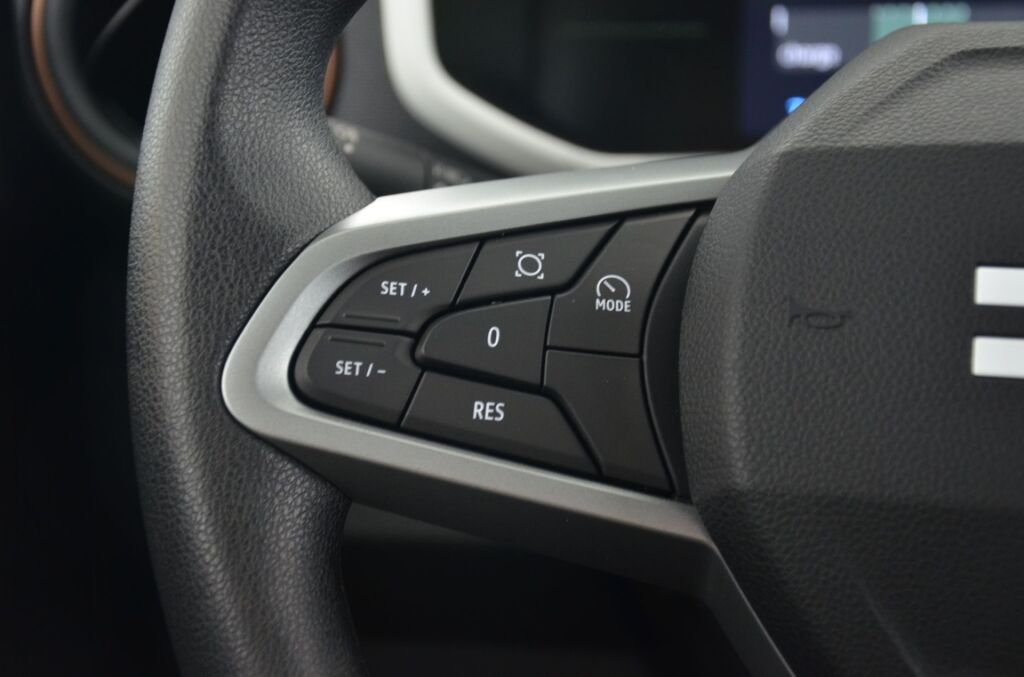 DACIA NEW Spring 27 kWh Extreme *CCS* - Ebnat-Kappel