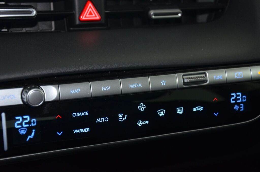 HYUNDAI Ioniq 5 77,4kWh 4WD UNIQ *Panoramadach* - Ebnat-Kappel