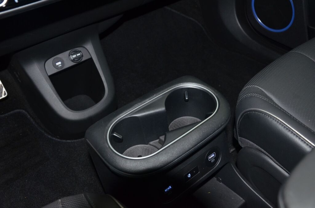 HYUNDAI Ioniq 5 77,4kWh 4WD UNIQ *Panoramadach* - Ebnat-Kappel