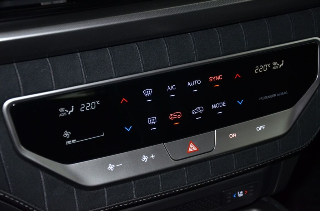 KGM / SSANG YONG Rexton 2.2 Sapphire 4WD - Ebnat-Kappel