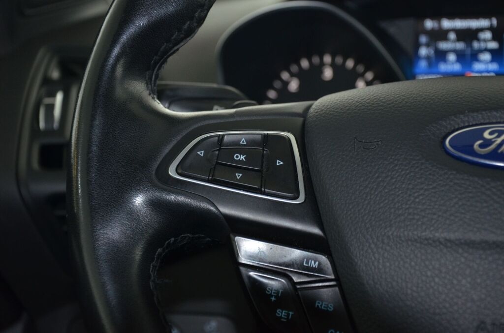 FORD Kuga 2.0 TDCi Business 4WD - Ebnat-Kappel