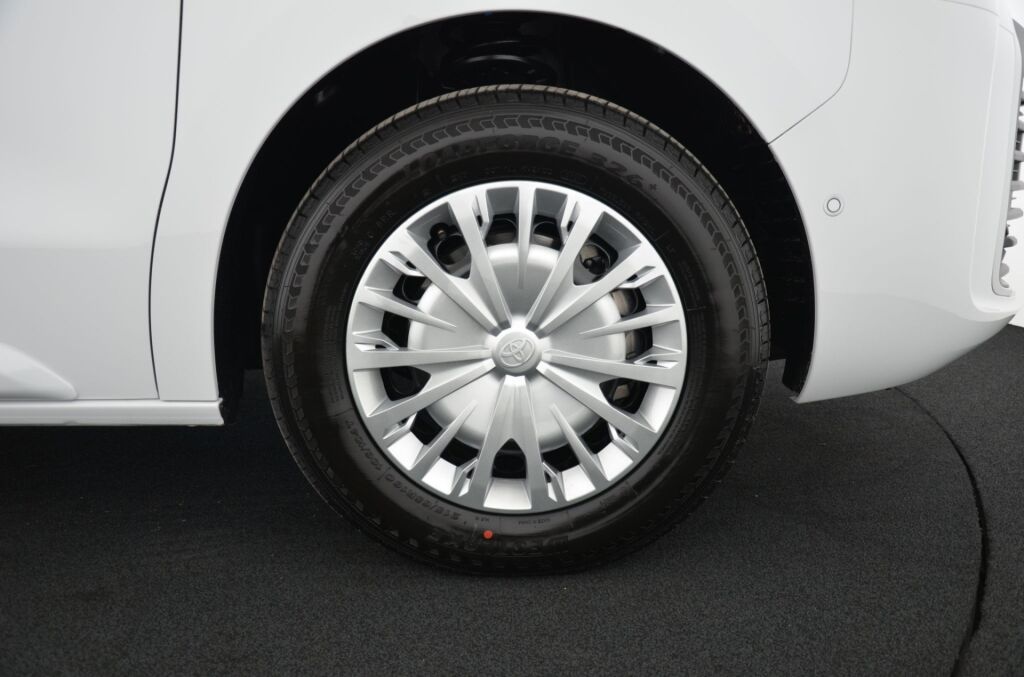 TOYOTA Proace EV 75kWh Long Advanced PLUS - Ebnat-Kappel