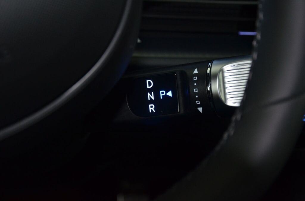 HYUNDAI Ioniq 6 Black Edition 4WD *Glasdach* - Ebnat-Kappel