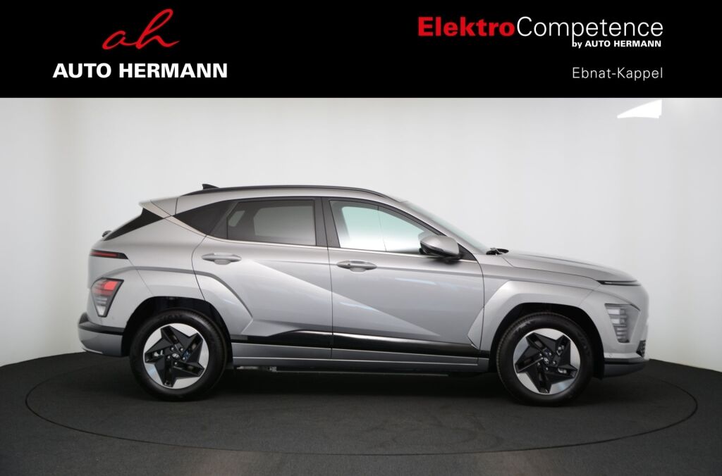 HYUNDAI Kona EV 64.8 kWh Premium *360°* - Ebnat-Kappel