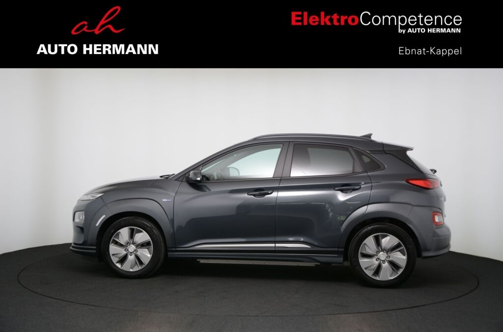 HYUNDAI Kona EV Premium Plus Bluelink *3-Phasen* - Ebnat-Kappel