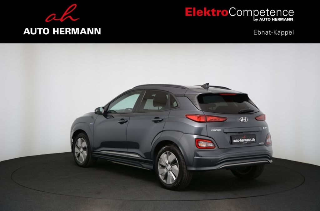HYUNDAI Kona EV Premium Plus Bluelink *3-Phasen* - Ebnat-Kappel